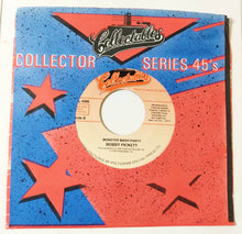 Load image into Gallery viewer, Bobby Pickett Monster Mash / Monster Mash Party 7" Vinyl 1992 - TulipStuff