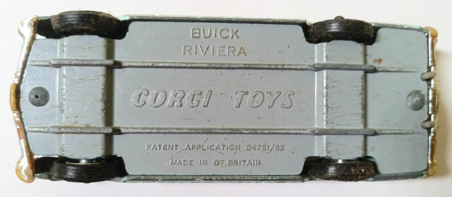 Corgi Toys 245 Buick Riviera Pale Blue 1/43 Great Britain 1964 - TulipStuff