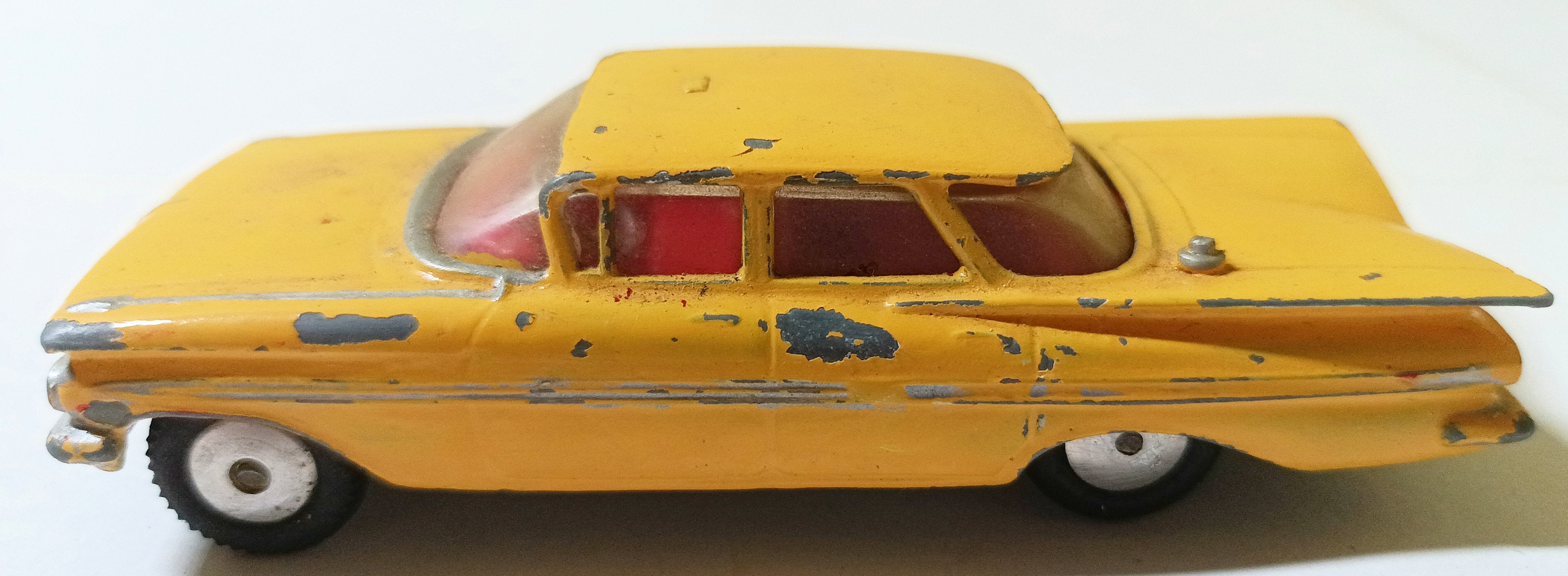 Vintage Corgi Toys 486 Chevrolet Impala Kennel Club Service