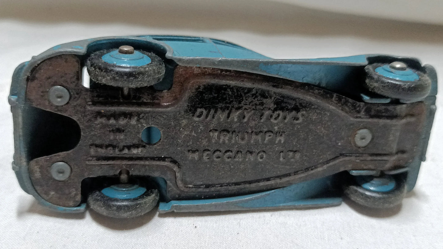 Dinky Toys 40b Triumph 1800 Saloon Car Blue England 1948 - TulipStuff