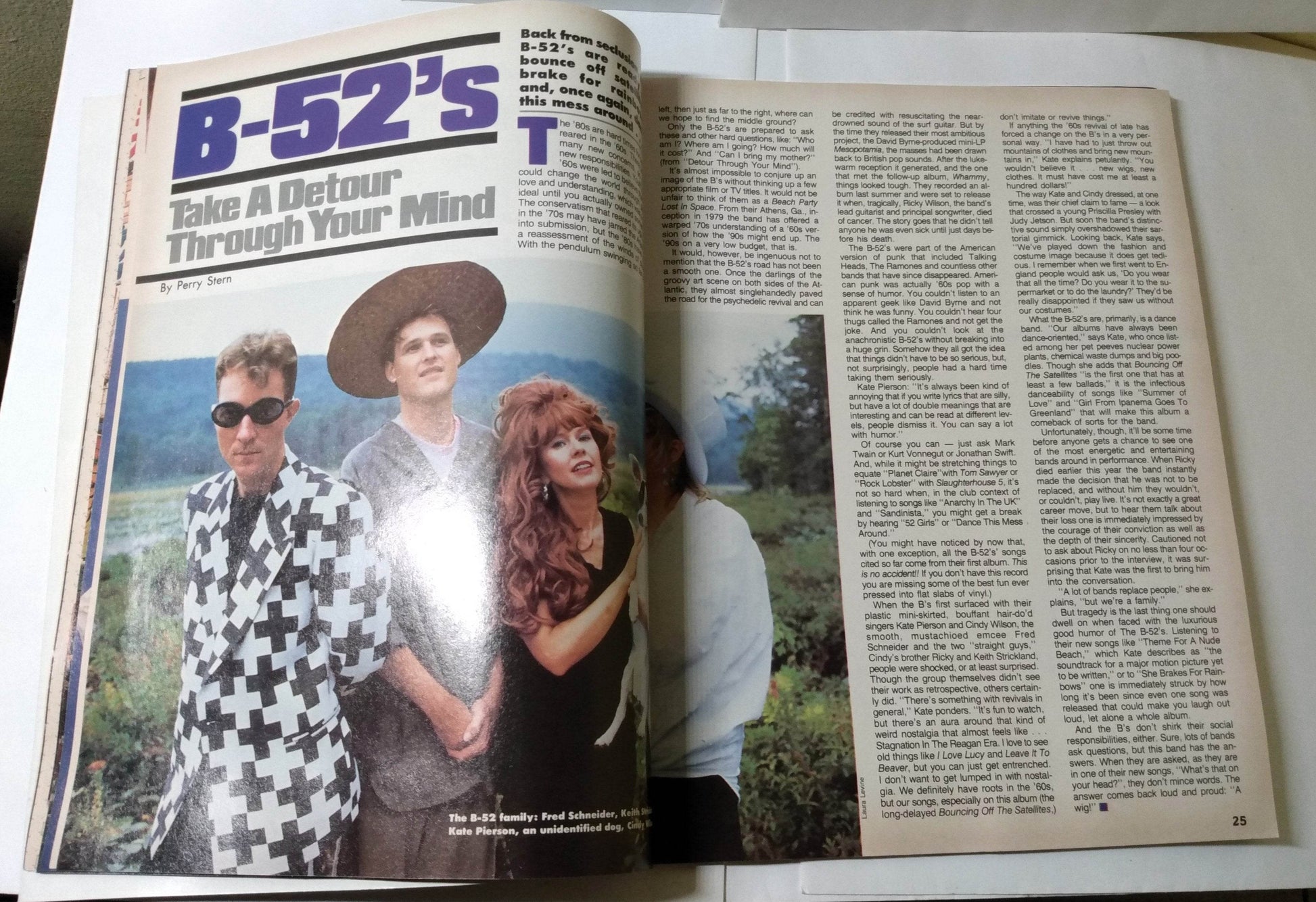 Graffiti November 1986 Canadian Music Magazine Cyndi Lauper REM B52s - TulipStuff