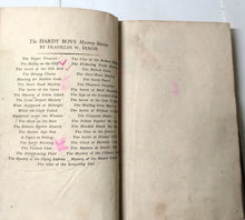 Load image into Gallery viewer, The Hardy Boys The Mystery at Devil's Paw Franklin W Dixon 1959 Ex-Library - TulipStuff