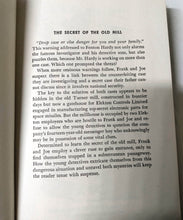 Load image into Gallery viewer, Hardy Boys Mystery Stories The Secret of the Old Mill Franklin W Dixon 1962 - TulipStuff