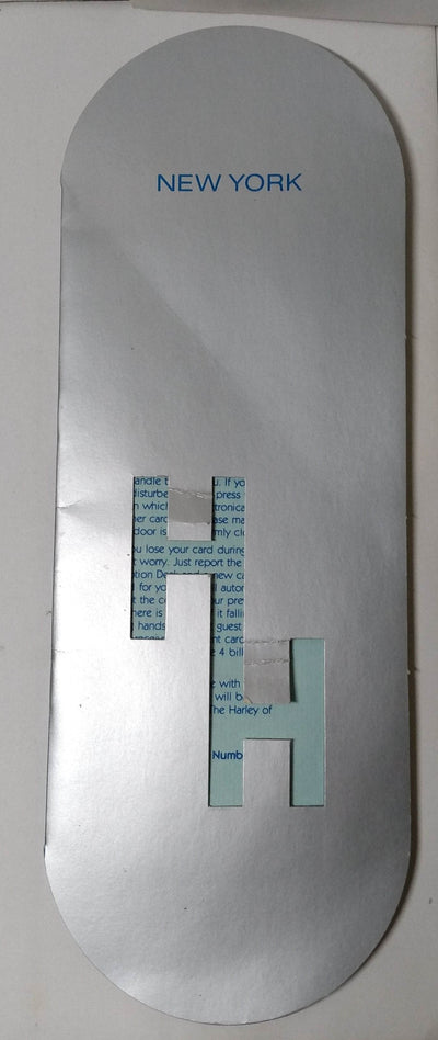 The Harley Of New York A Helmsley Hotel Guest Services Guide 1982 - TulipStuff