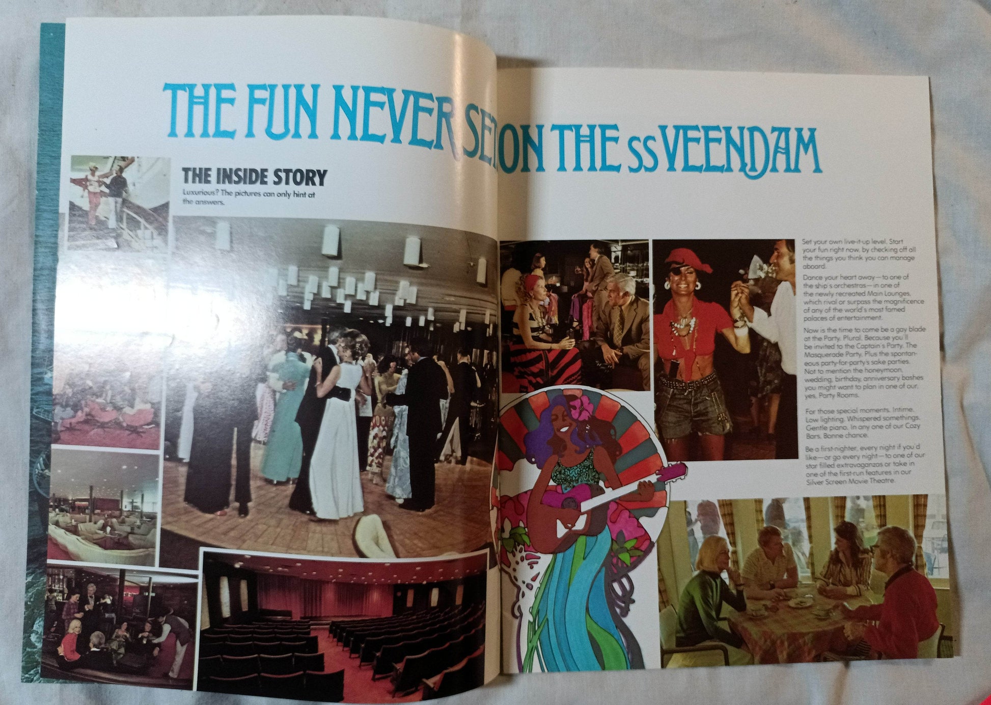 Holland America Cruises ss Veendam 1975 Caribbean Cruises from New York Brochure - Tuliptuff