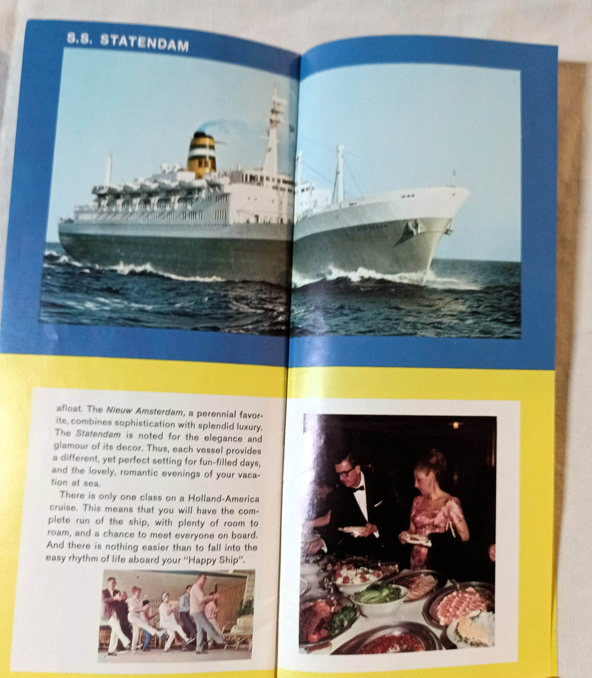 Holland America Fall/Winter 1966-67 West Indies Cruises Brochure - TulipStuff