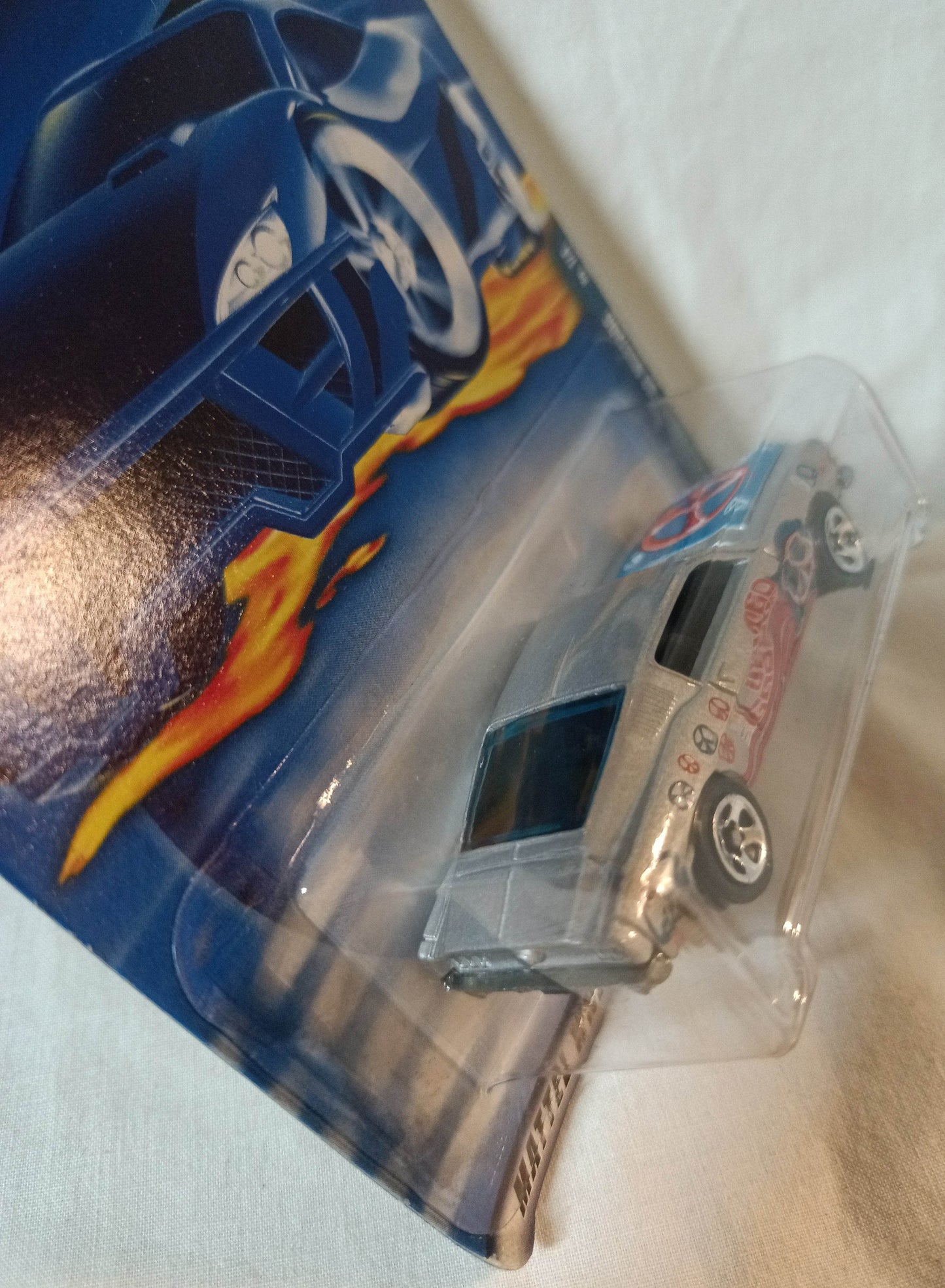 Hot Wheels Hippie Mobiles Ford '68 Mustang Fastback 2001 #089 - TulipStuff