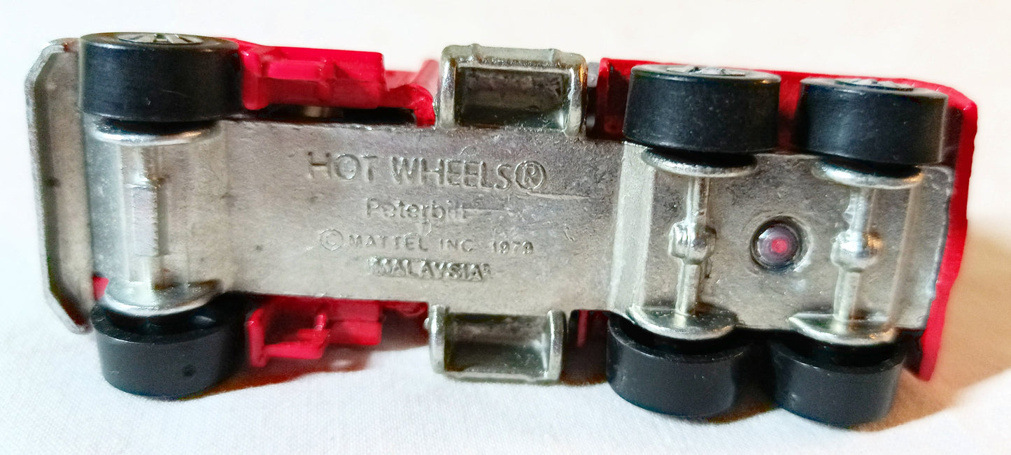 Hot Wheels Workhorses 1169 Peterbilt Cement Mixer Malaysia 1985 - TulipStuff