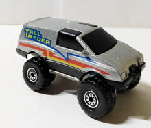 Load image into Gallery viewer, Hot Wheels #7530 Trailbusters Tall Ryder 4WD Minivan CT 1987 - TulipStuff