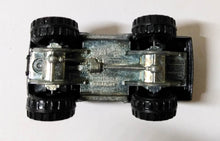 Load image into Gallery viewer, Hot Wheels #7530 Trailbusters Tall Ryder 4WD Minivan CT 1987 - TulipStuff