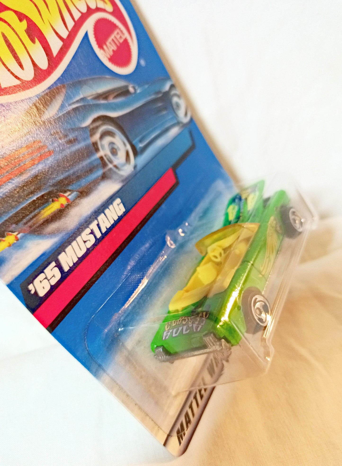 Hot Wheels Collector 2000 #201 '65 Mustang Convertible Ford Muscle Car - TulipStuff