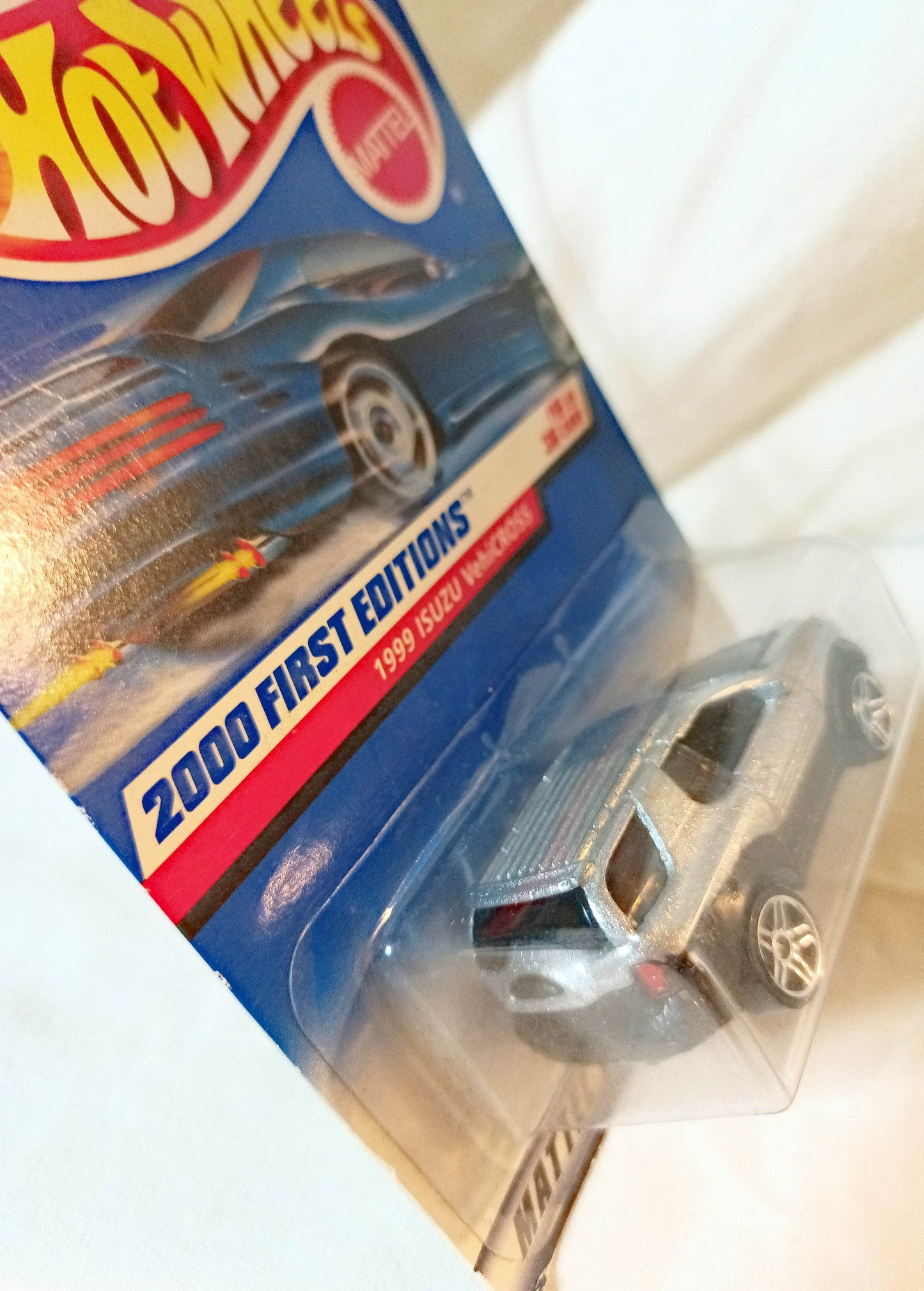 Hot Wheels 2000 First Editions 1999 Isuzu VehiCROSS Compact SUV #076 - TulipStuff