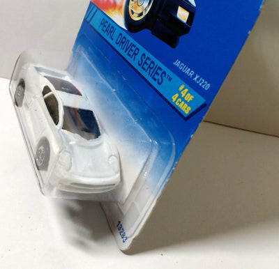 Hot Wheels Pearl Driver Series Collector #296 Jaguar XJ220 1995 - TulipStuff