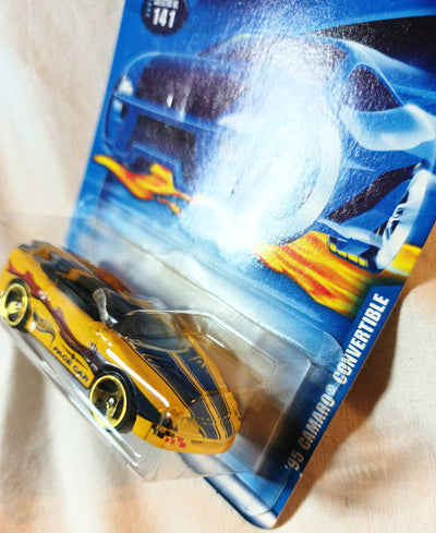 Hot Wheels 2000 Collector #141 '95 Chevy Camaro Convertible Yellow - TulipStuff