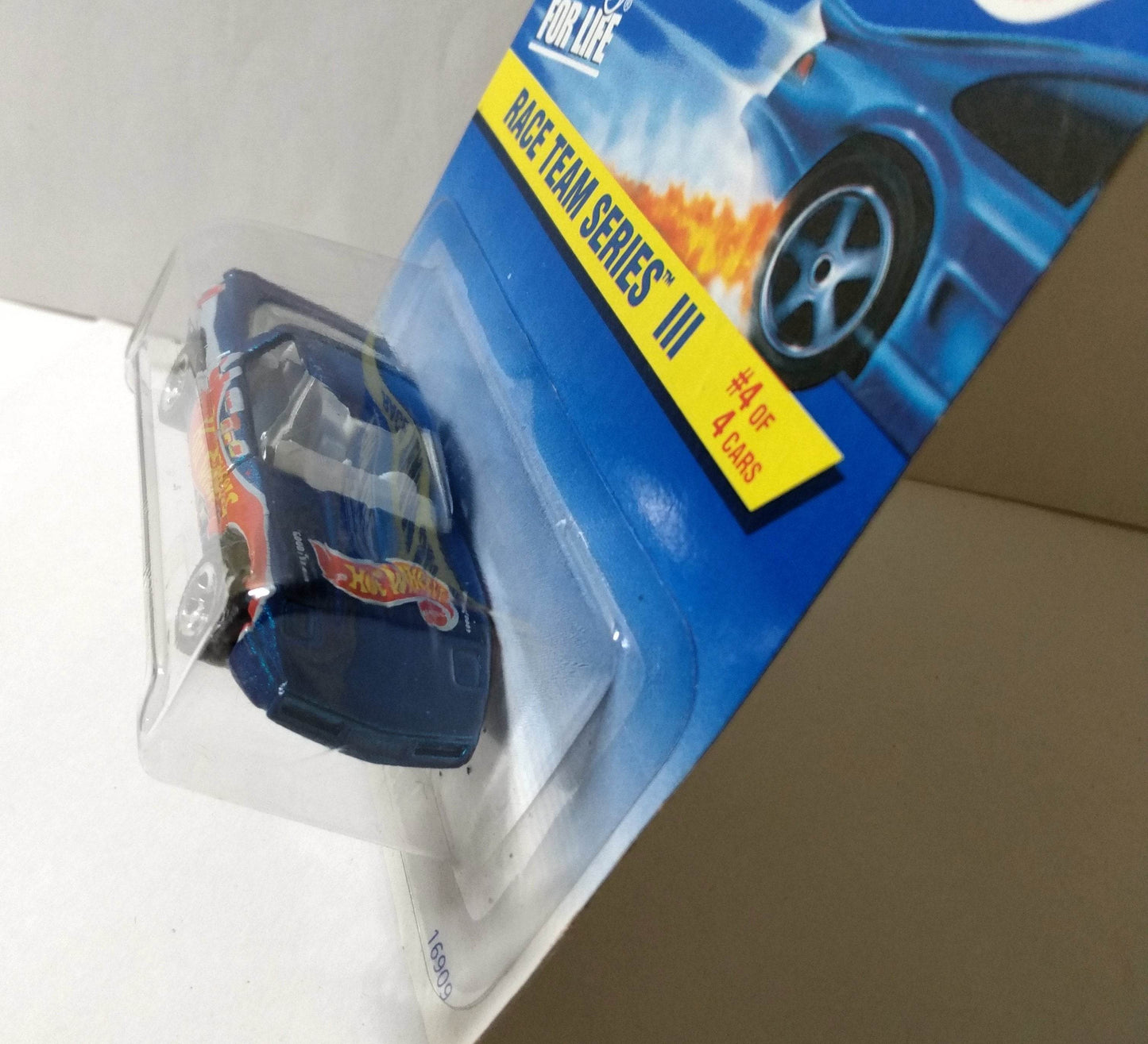 Hot Wheels Race Team Series III '80's Corvette Collector #536 1996 - TulipStuff