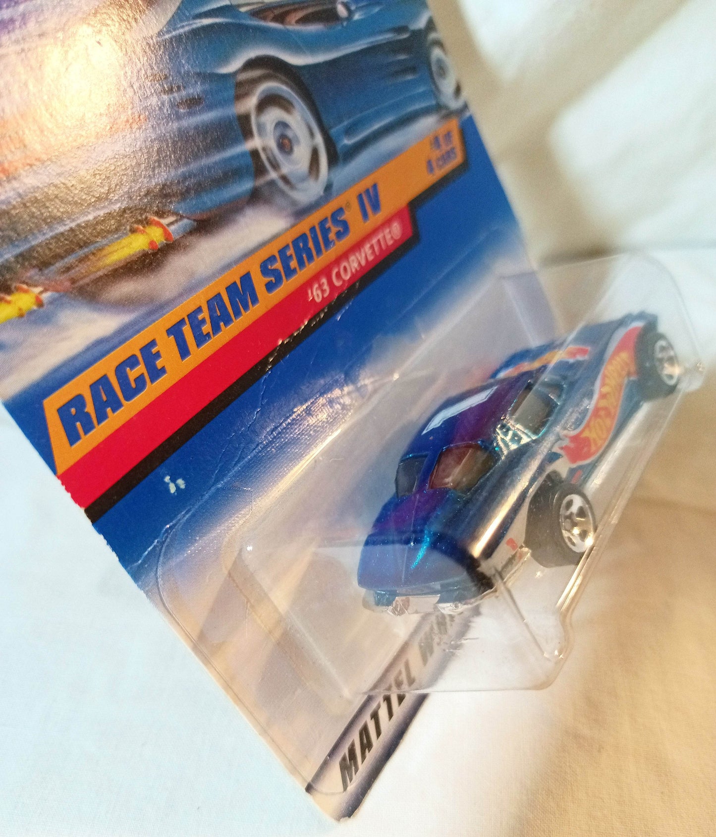 Hot Wheels Race Team IV '63 Split Window Corvette Collector #728 - TulipStuff