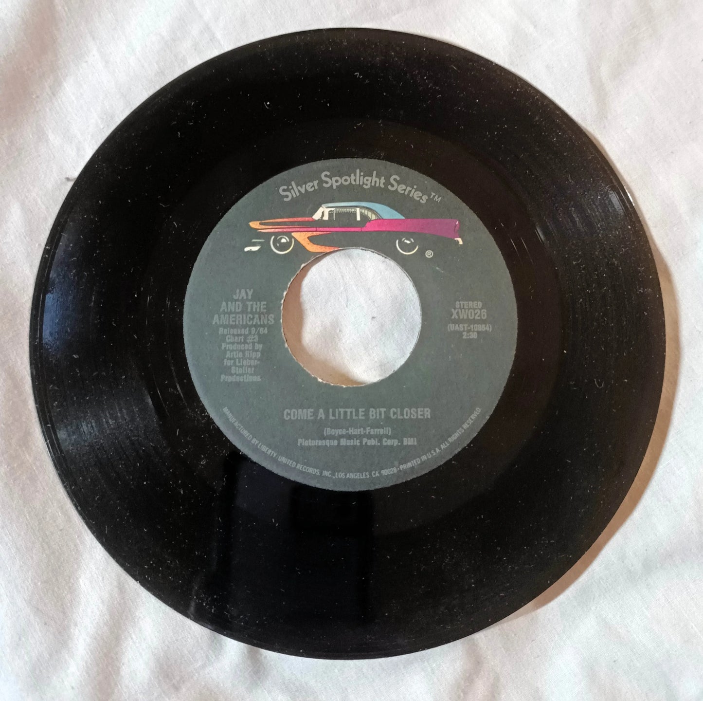 Jay And The Americans She Cried / Come A Little Bit Closer 7" Vinyl 1973 - TulipStuff