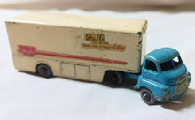 Load image into Gallery viewer, Matchbox Major Pack M2 Bedford Articulated Truck Walls Ice Cream 1959 - TulipStuff
