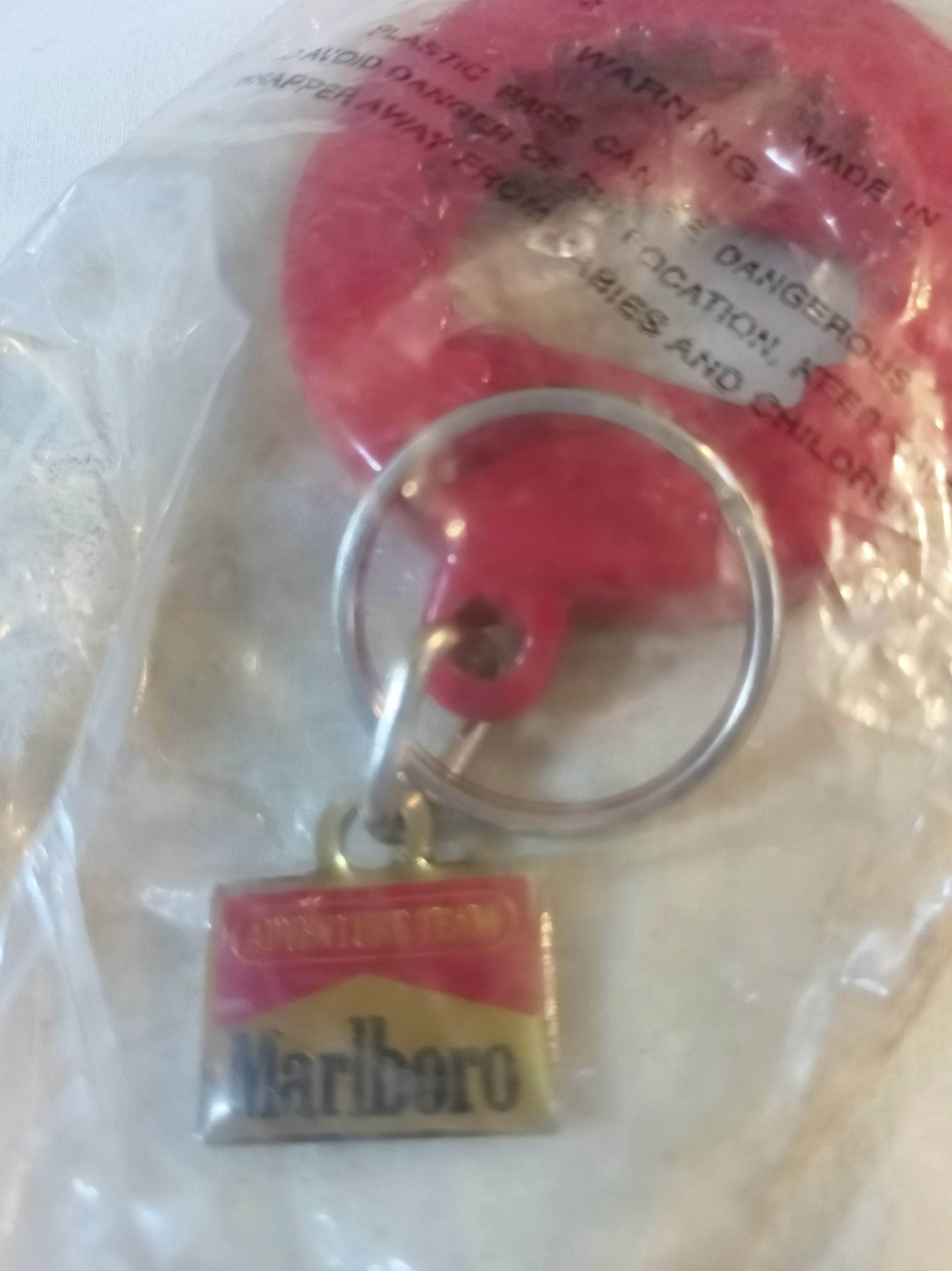 Marlboro Adventure Team Red Lizard Bottle Opener Key Ring 1990's Metal - TulipStuff