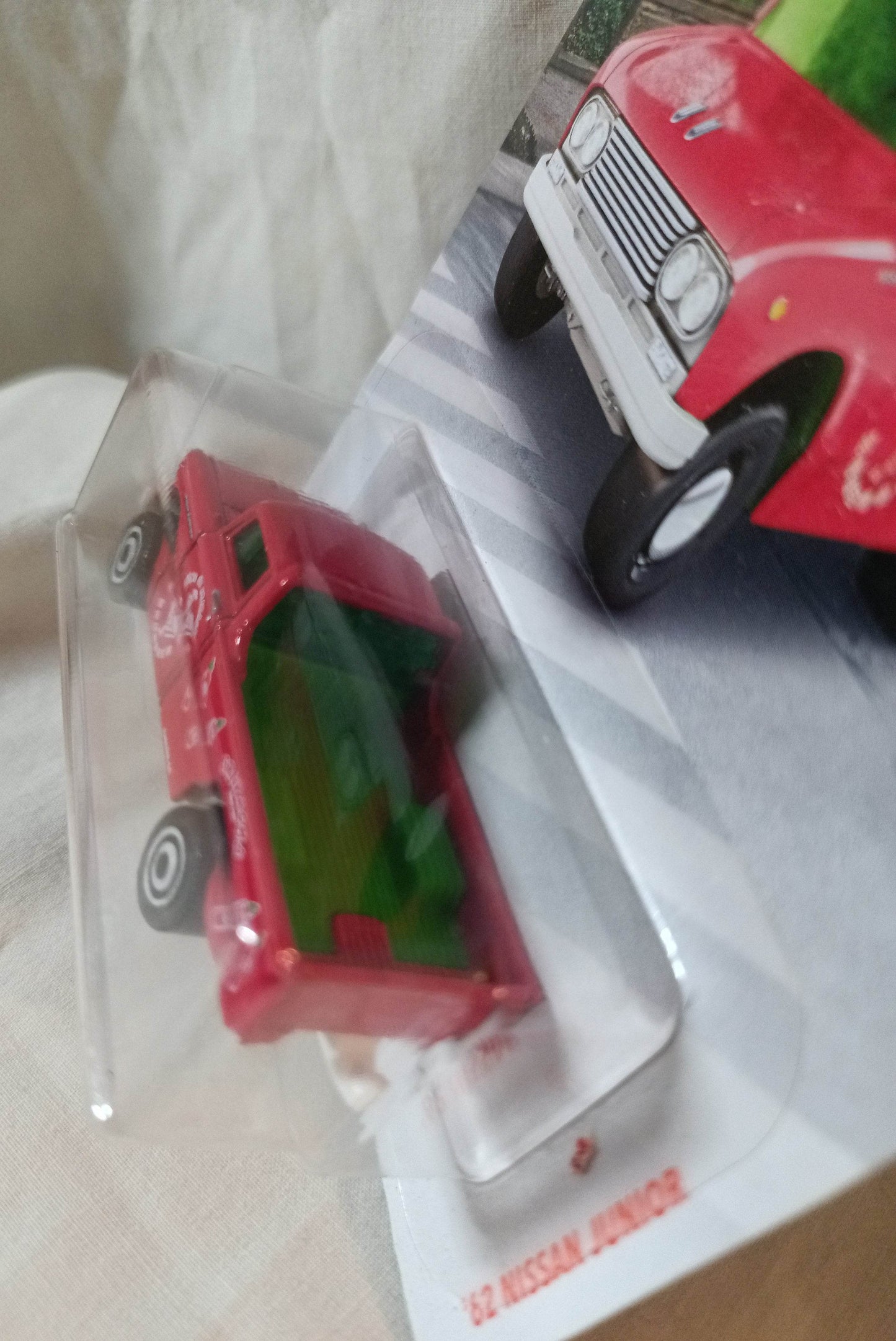 Matchbox '62 Nissan Junior Pickup Sriracha Hot Sauce MBX Service 2019 - TulipStuff