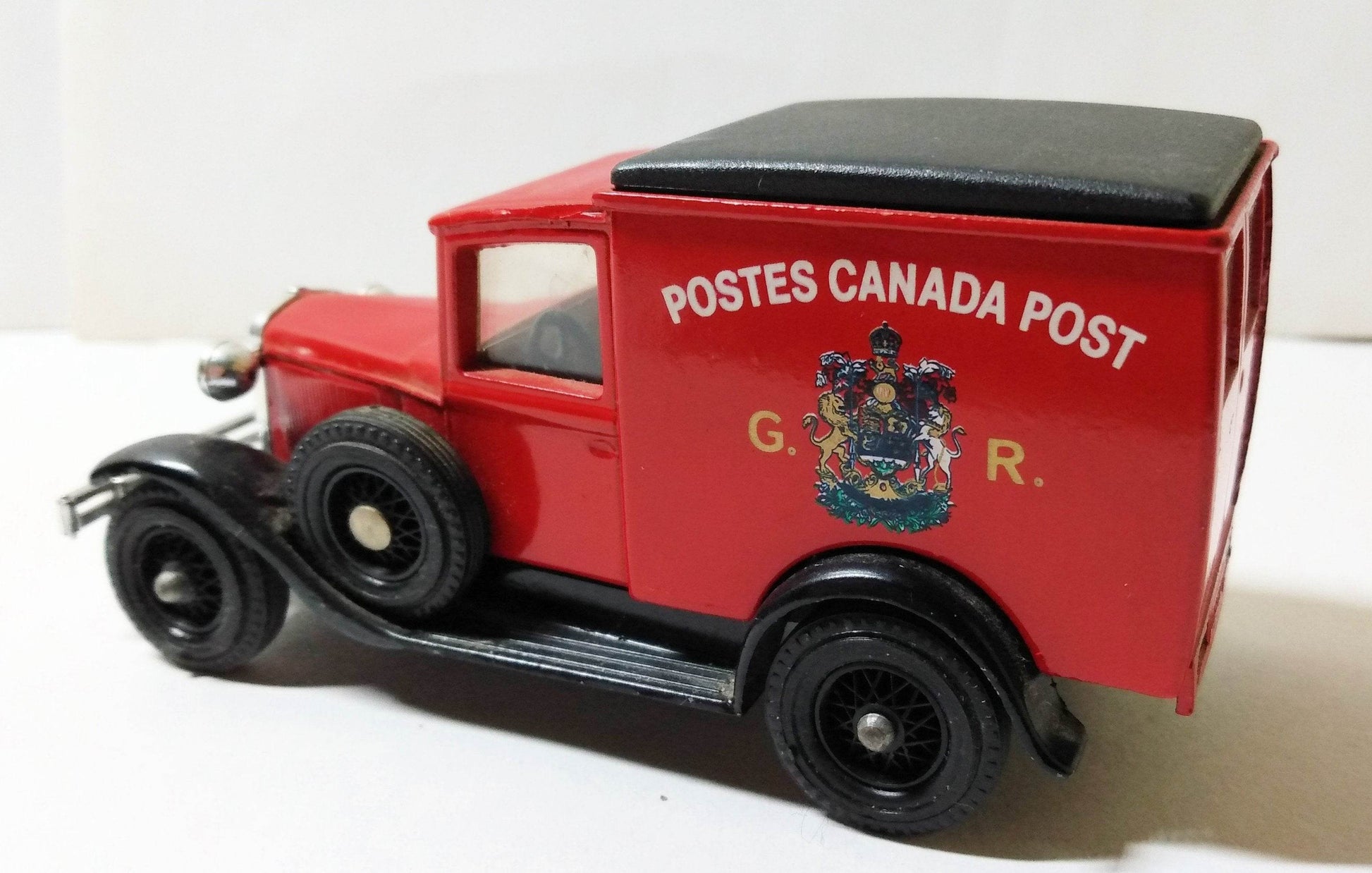 Matchbox Models of Yesteryear Y22  Canada Post Ford Model A Van - TulipStuff