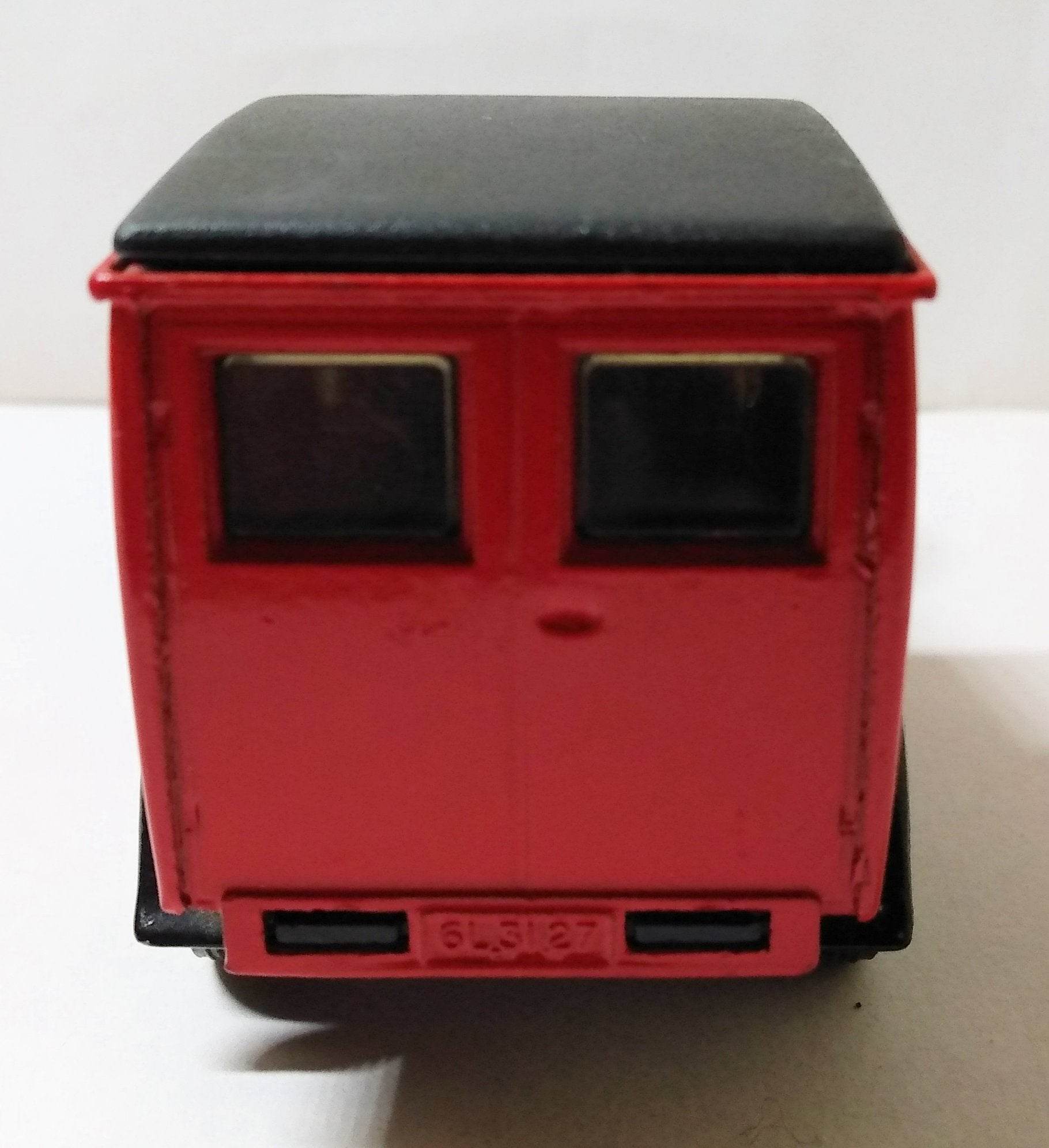 Matchbox Models of Yesteryear Y22  Canada Post Ford Model A Van - TulipStuff