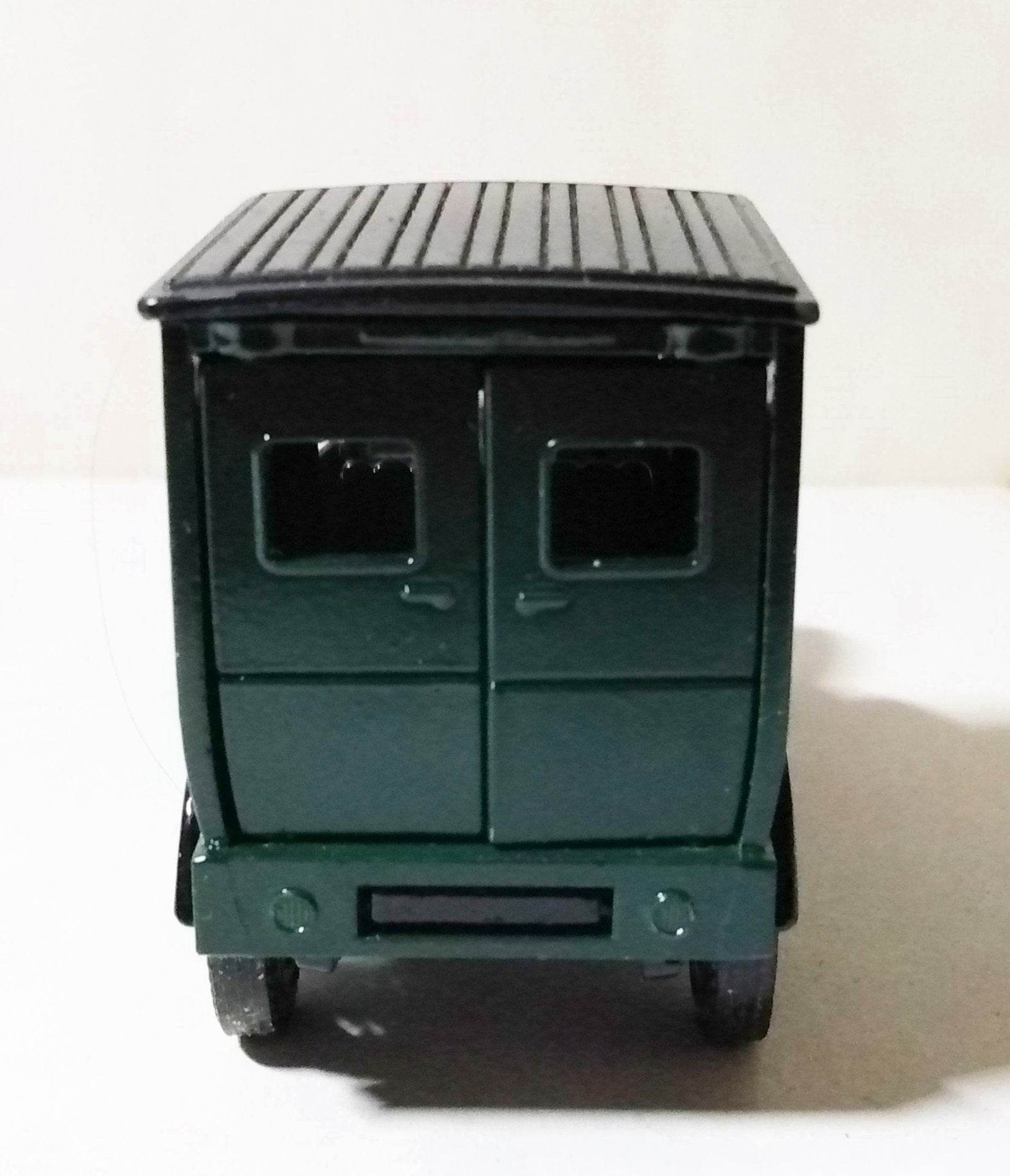 Matchbox Models of Yesteryear Y5 1927 Talbot Van Lipton's Tea England - TulipStuff