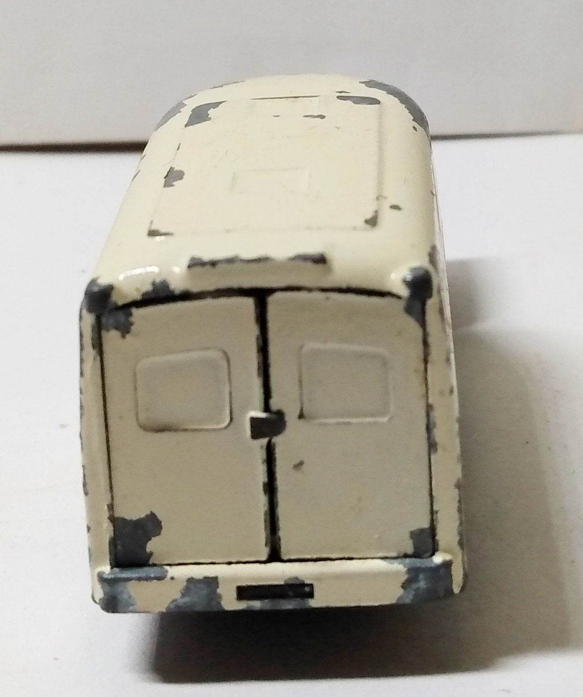 Lesney Matchbox 14 Bedford Lomas Ambulance 1962 England - TulipStuff