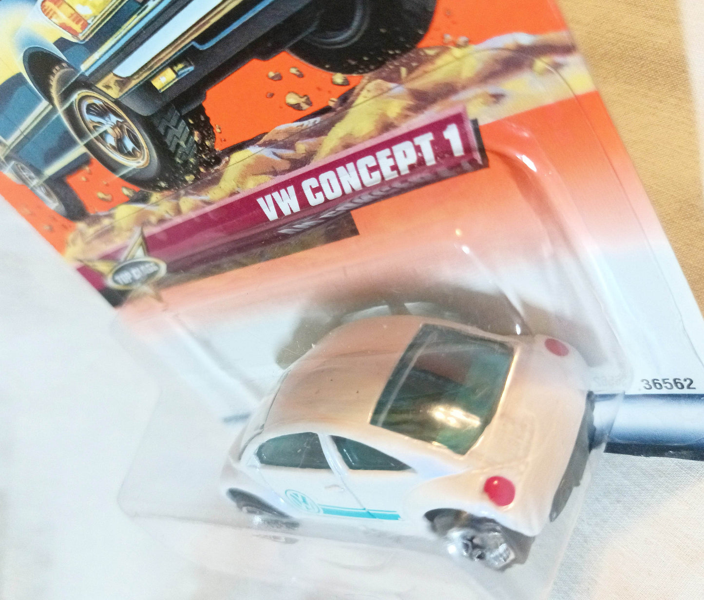 Matchbox #18 Volkswagen VW Concept 1 Top Class Series 1999 - TulipStuff
