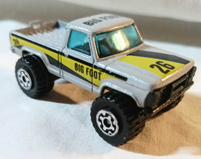 Matchbox #22 4x4 Mini Pick-up Truck Camper Macau 1983 - TulipStuff