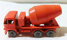 Load image into Gallery viewer, Lesney Matchbox 26 Foden Cement Mixer Truck 1961 England gw - TulipStuff