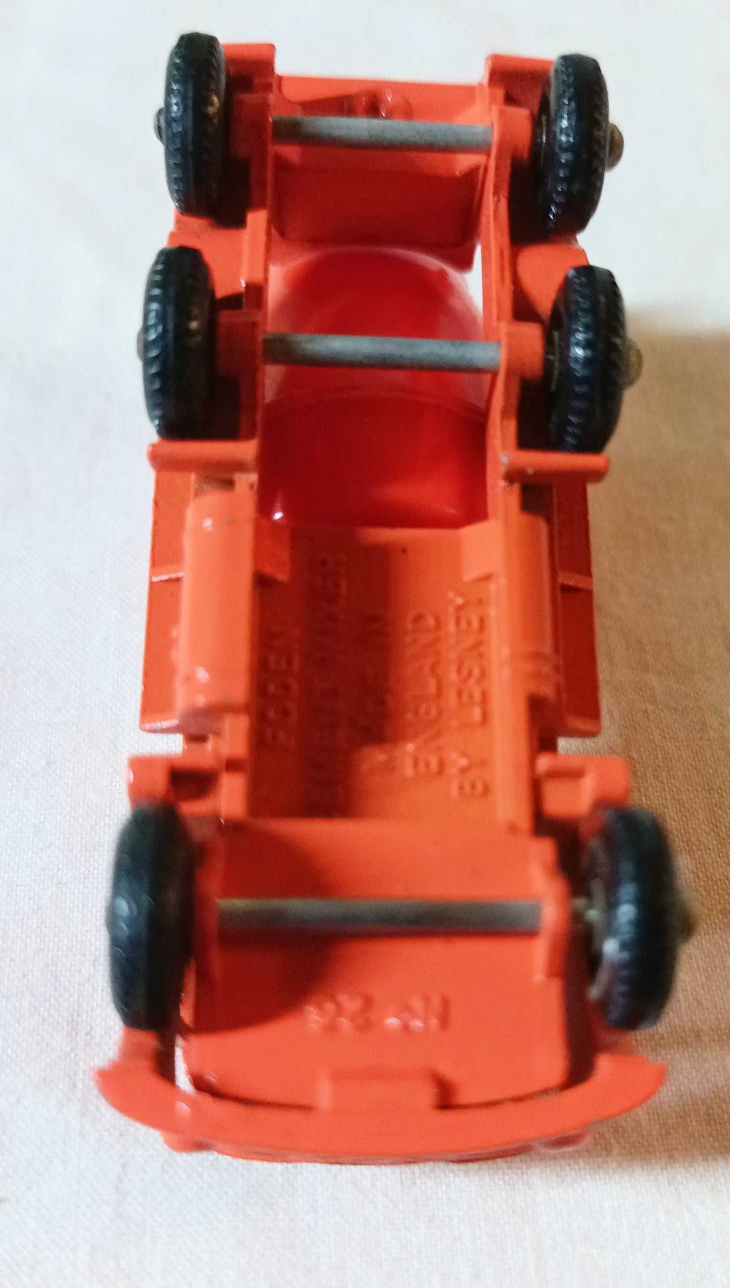 Lesney Matchbox 26 Foden Cement Mixer Truck 1964 England bw - TulipStuff