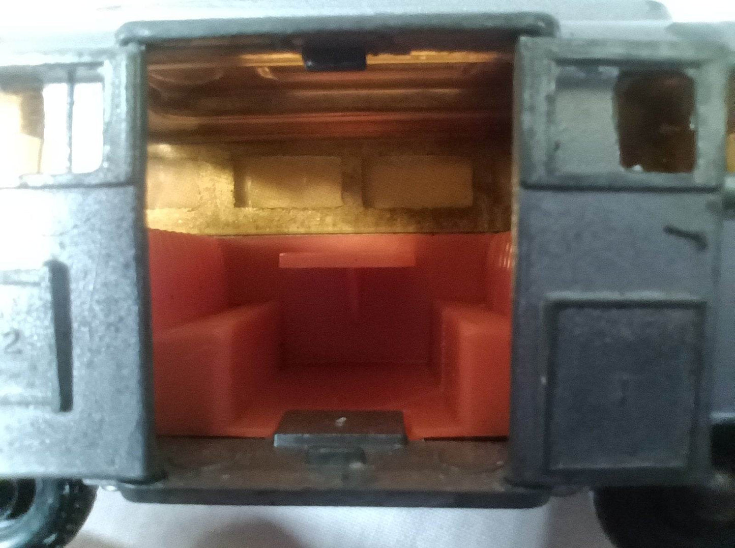 Lesney Matchbox 34 Volkswagen Camper England 1967 low roof - TulipStuff