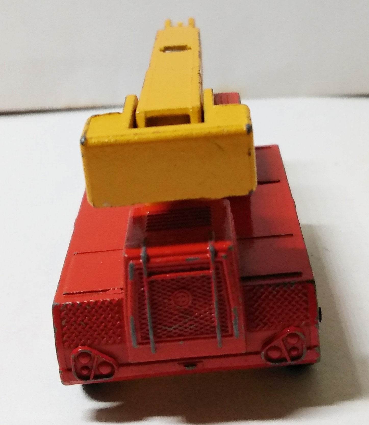 Lesney Matchbox 42 Iron Fairy Crane Construction Toy England 1969 - TulipStuff