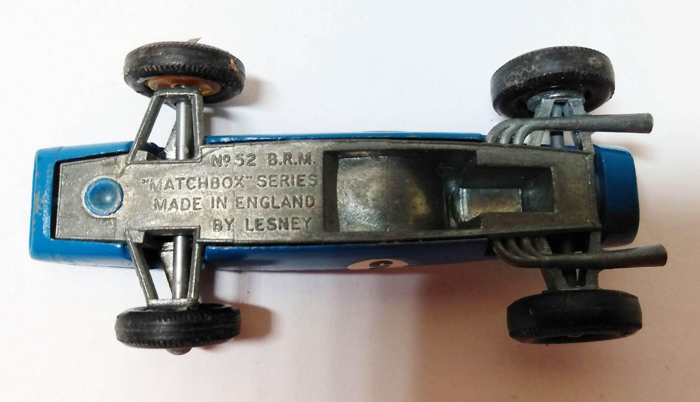 Lesney Matchbox 52 BRM P261 Racing Car Formula One England 1965 - TulipStuff