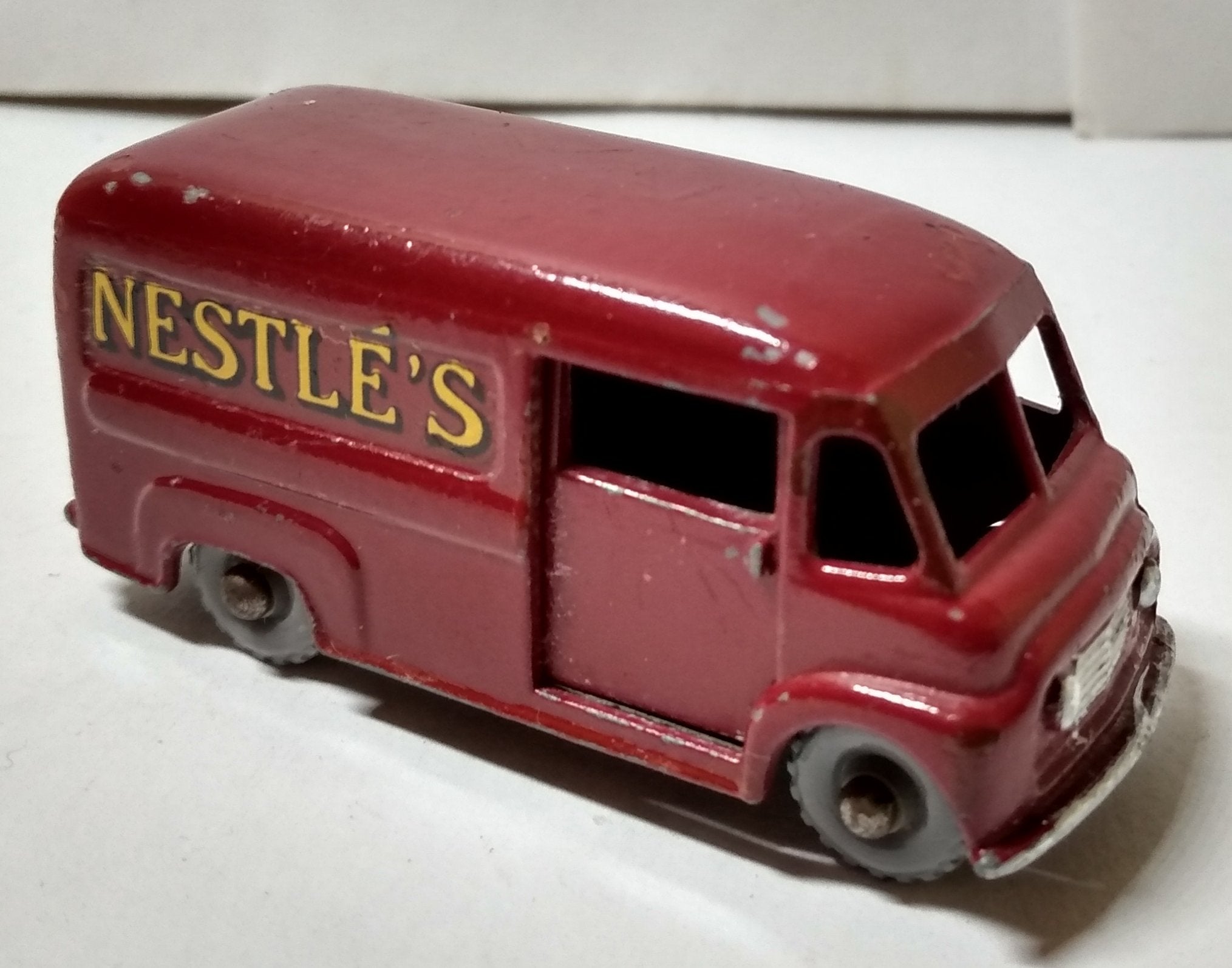 Original 1959 Lesley Matchbox #69 Commer store 30 CWT Nestle’s Van/ Maroon & Gray