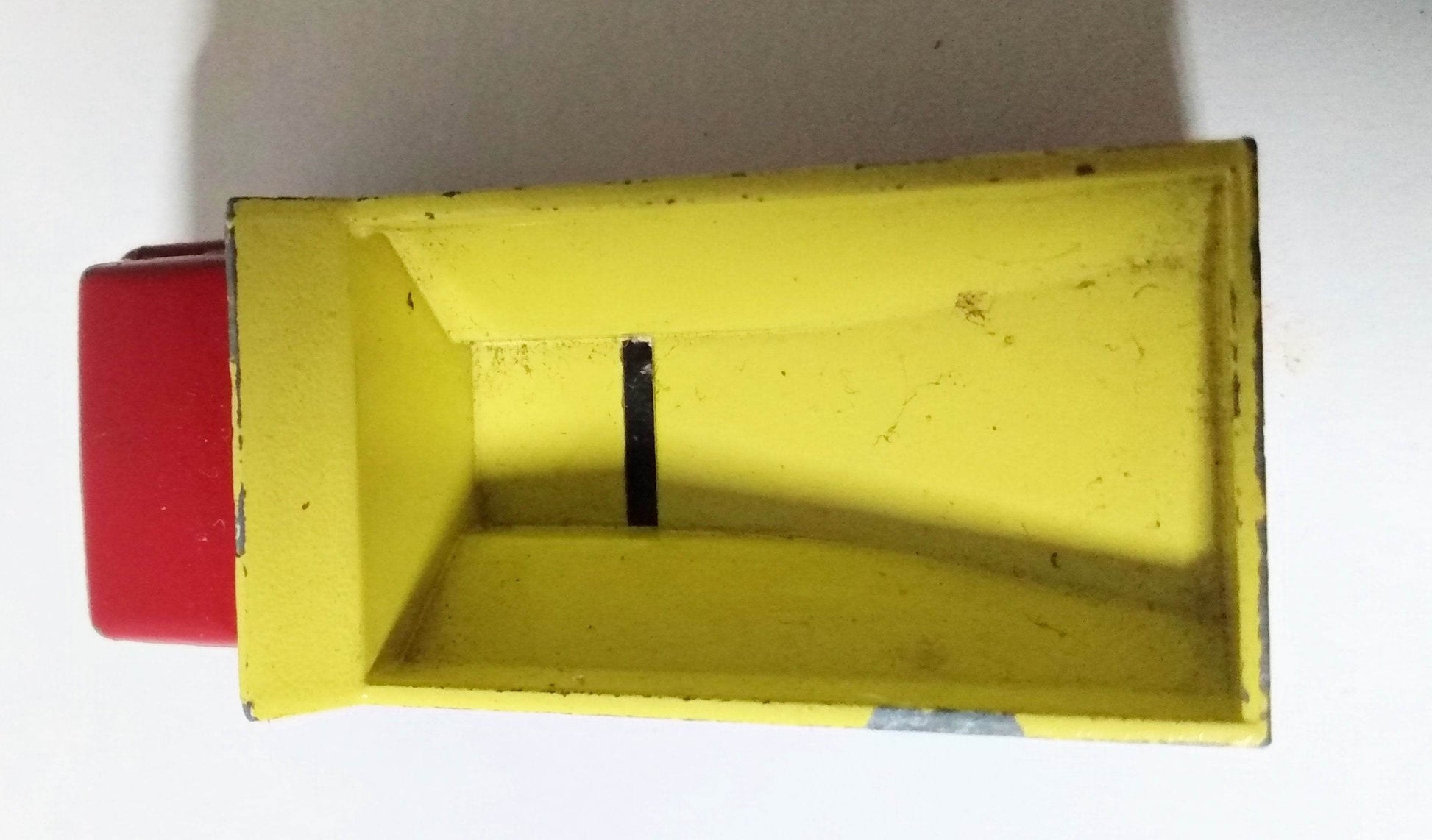 Lesney Matchbox 70 Ford Grit Spreading Truck England 1966 - TulipStuff