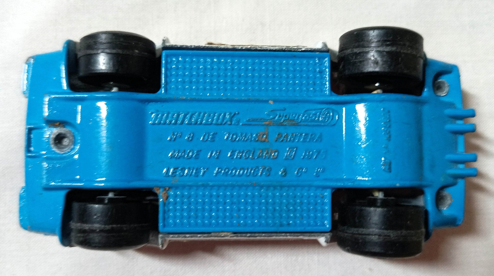 Lesney Matchbox 8 De Tomaso Pantera Superfast England 1975 - TulipStuff
