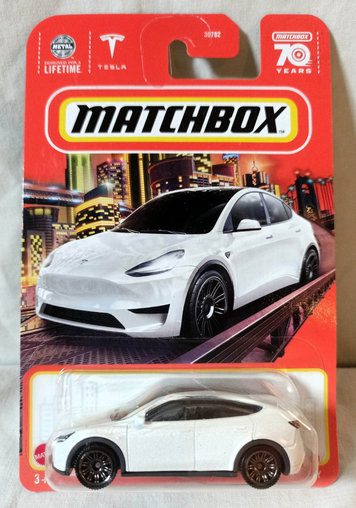 Matchbox 2023 MB89 - 2020 Tesla Model Y SUV MBX Metro White - TulipStuff