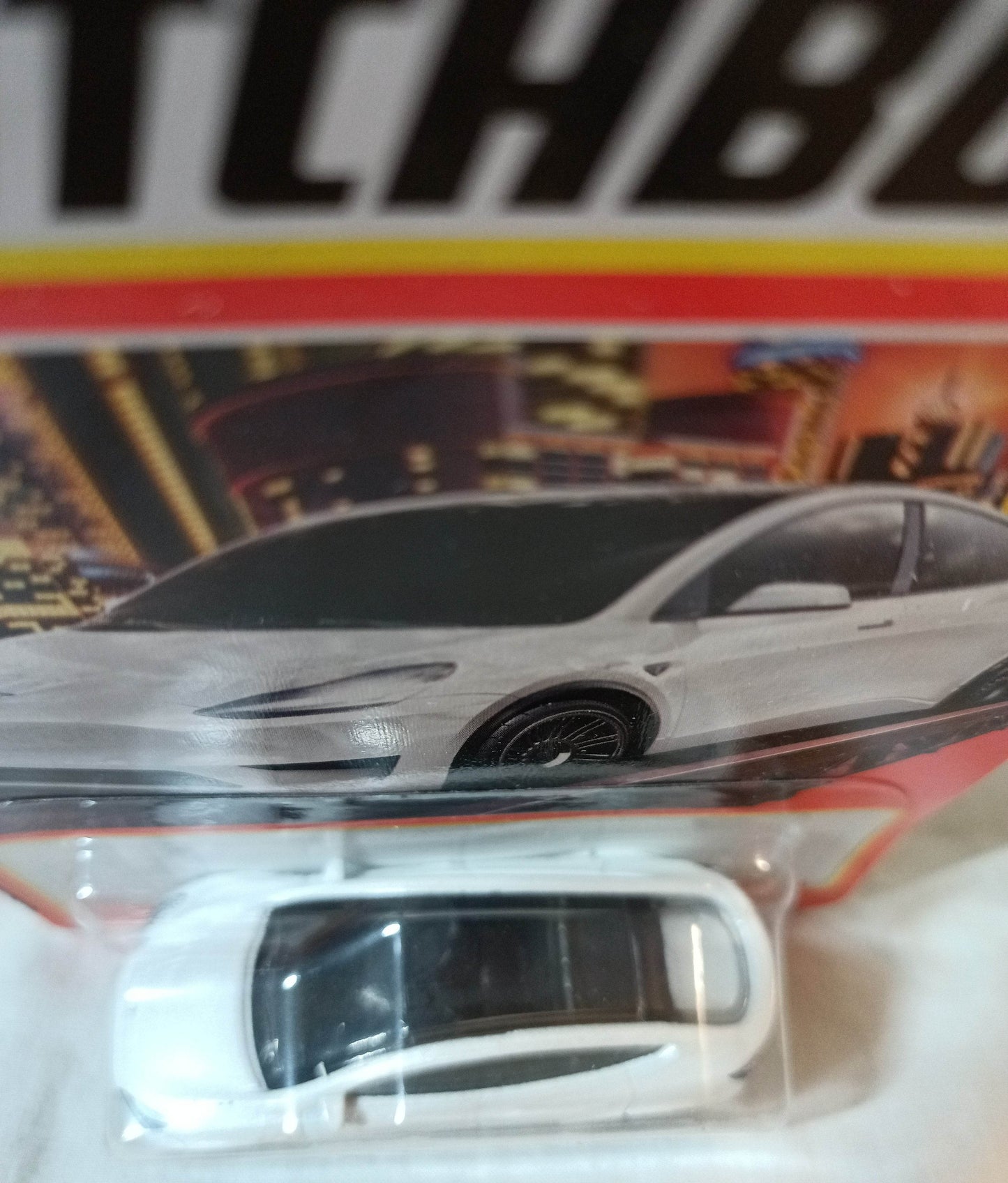Matchbox 2023 MB89 - 2020 Tesla Model Y SUV MBX Metro White - TulipStuff