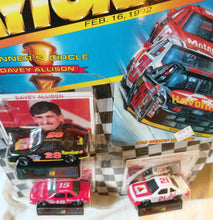 Load image into Gallery viewer, Racing Champions 1992 Collector's Edition Daytona 500 3-Car Set NASCAR - TulipStuff