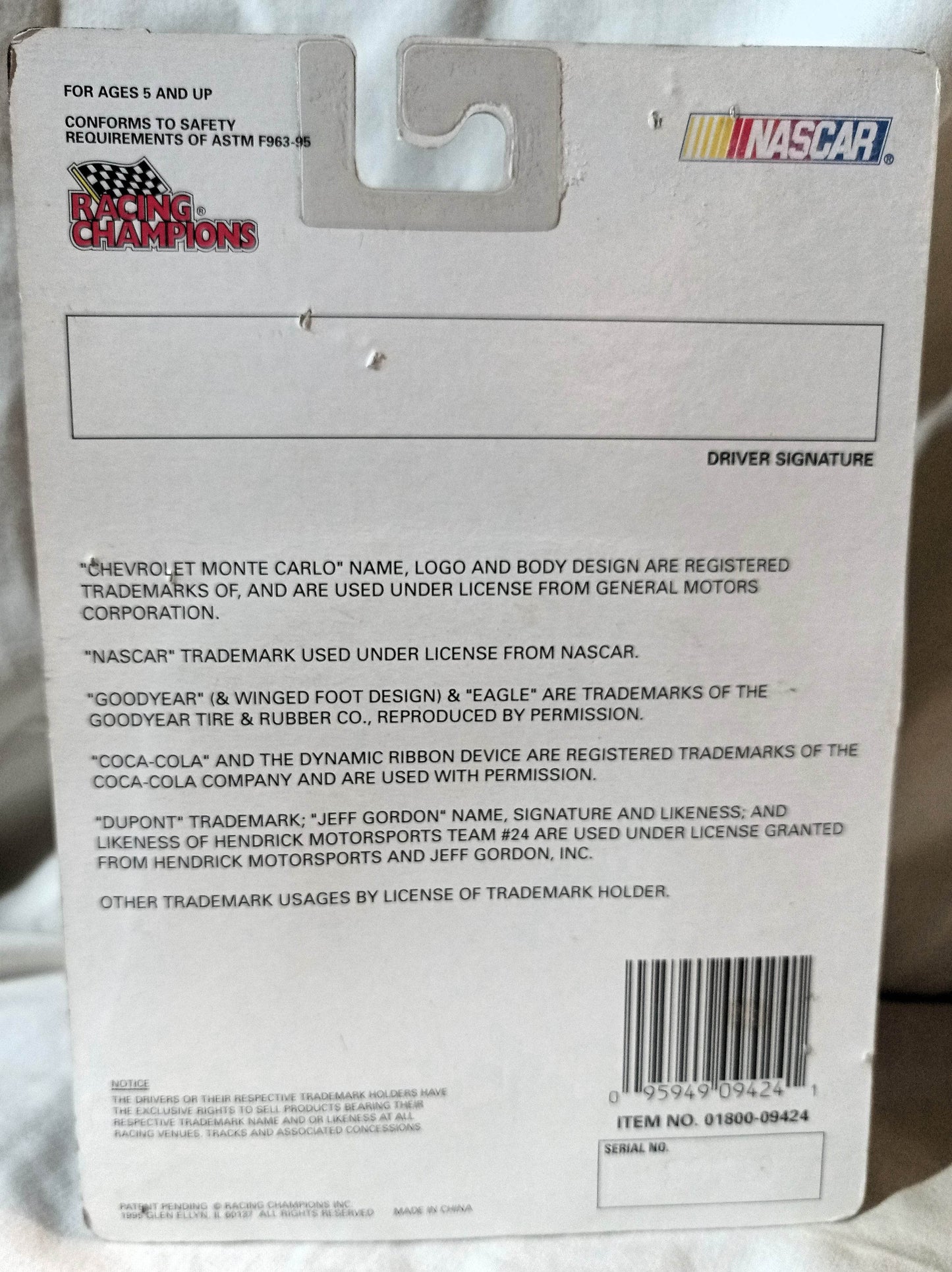 Racing Champions 1995 Champions Jeff Gordon #24 DuPont Hendrick - TulipStuff