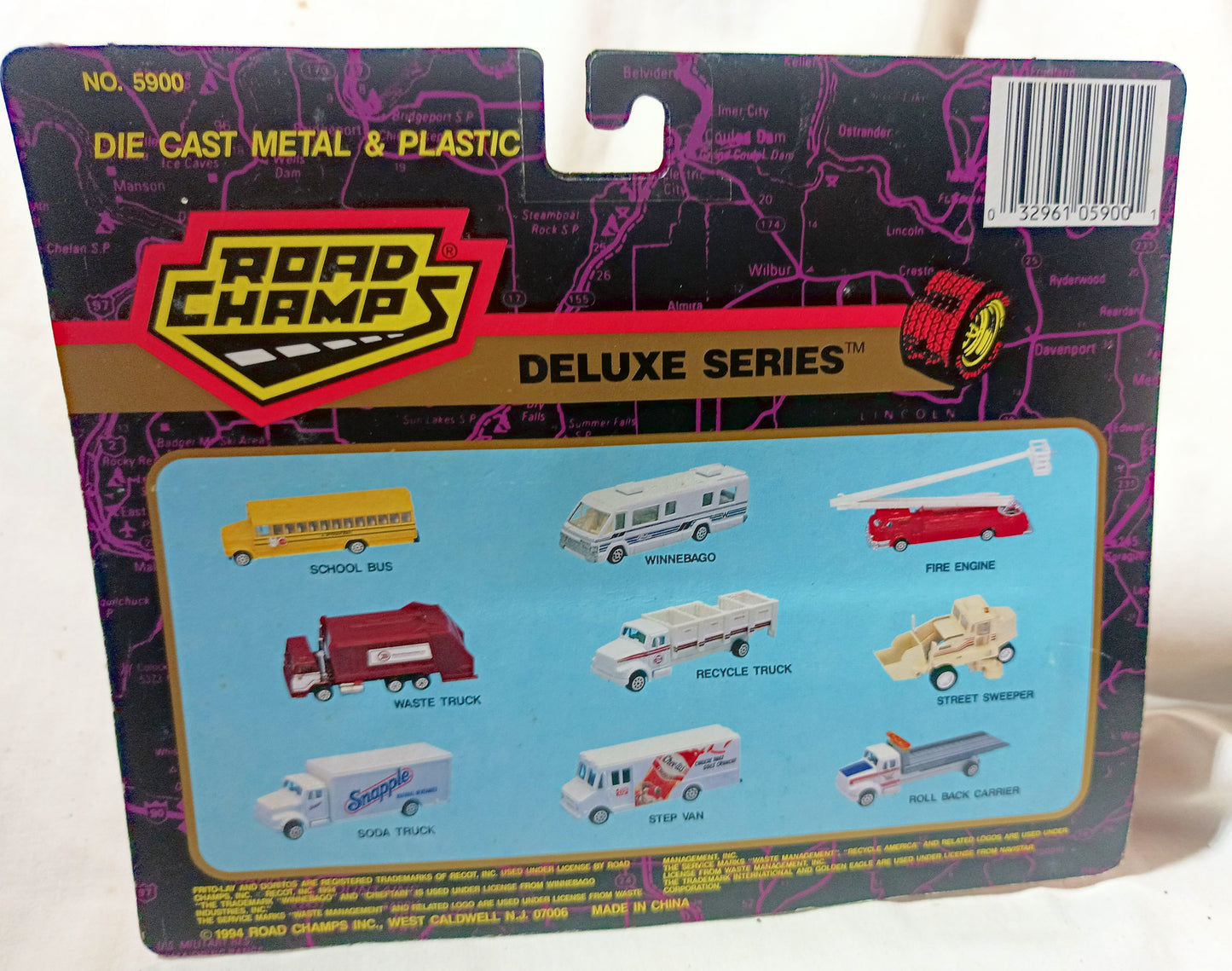 Road Champs 5900 Deluxe Series Recycle Truck Recycle America 1994 - TulipStuff