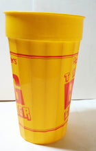 Load image into Gallery viewer, Roy Rogers Restaurants The Big Chiller 32 Oz Promo Plastic Cup 1990 - TulipStuff