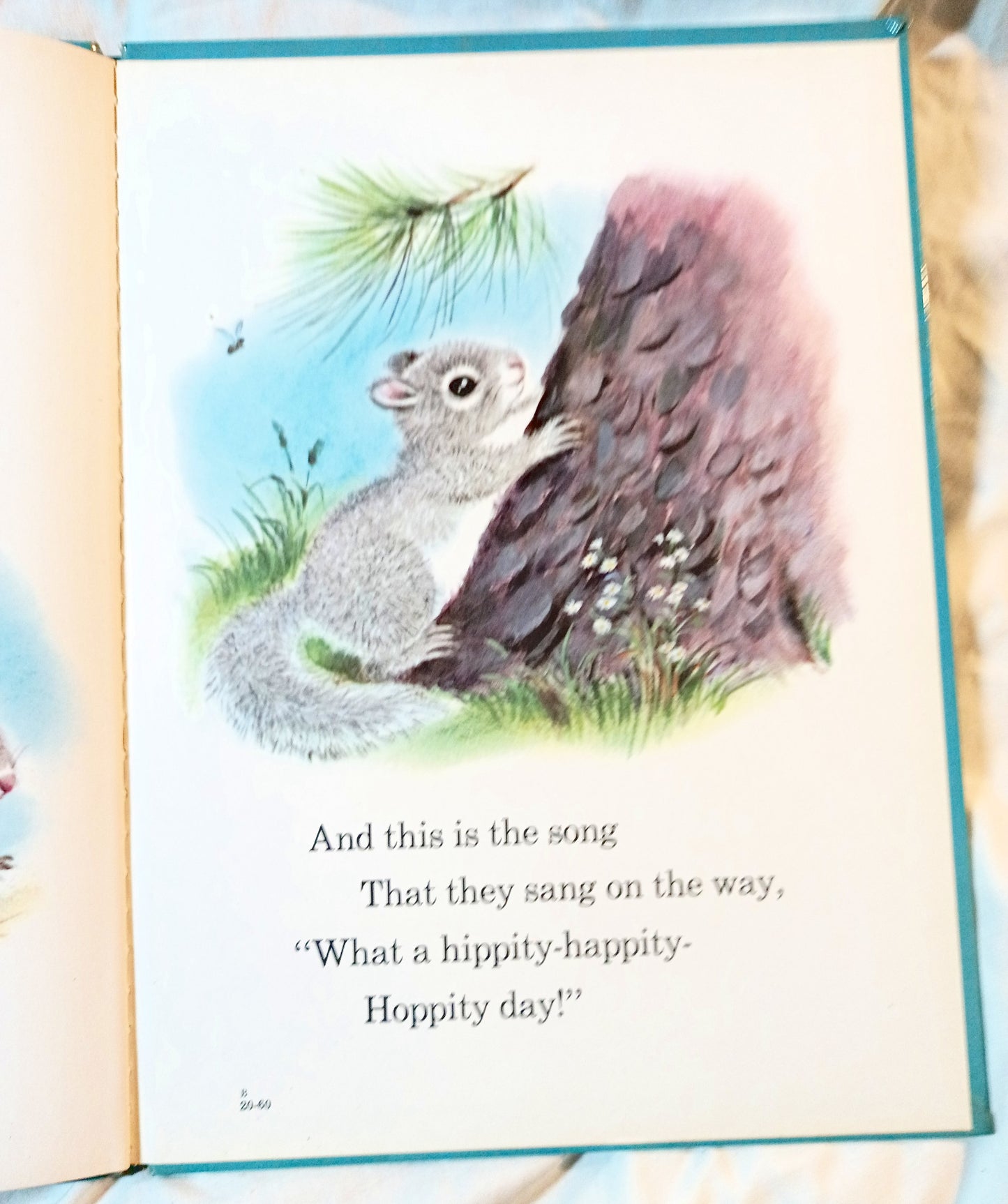The Squirrel Twins Helen Wing Rand McNally Giant Book 1961 - TulipStuff