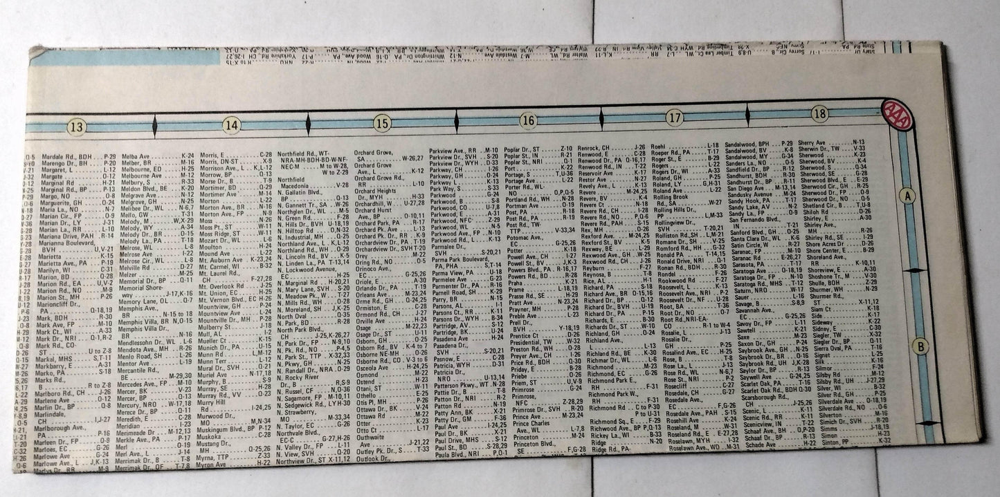 Cleveland And Cuyahoga County Ohio 1974-75 Street Map AAA - TulipStuff