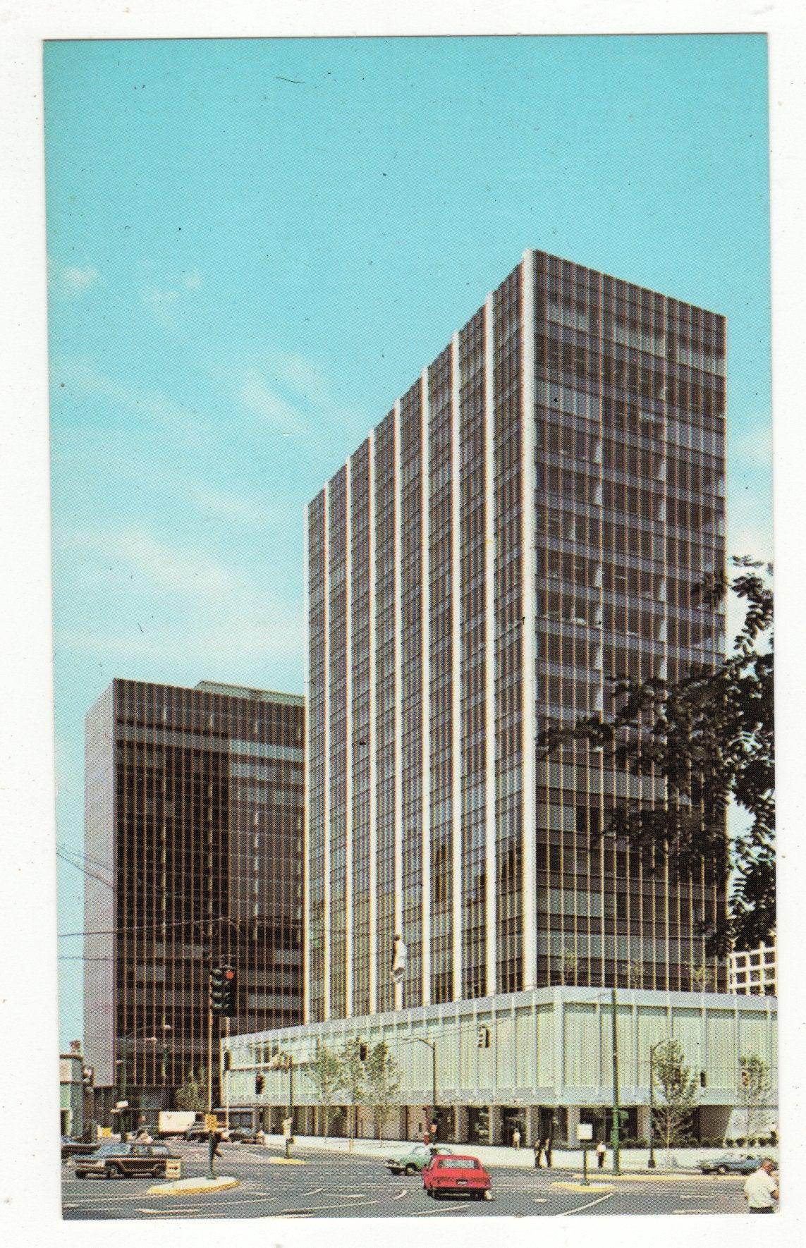 Constitution Plaza CBT Building Hartford Connecticut 1960's Postcard - TulipStuff