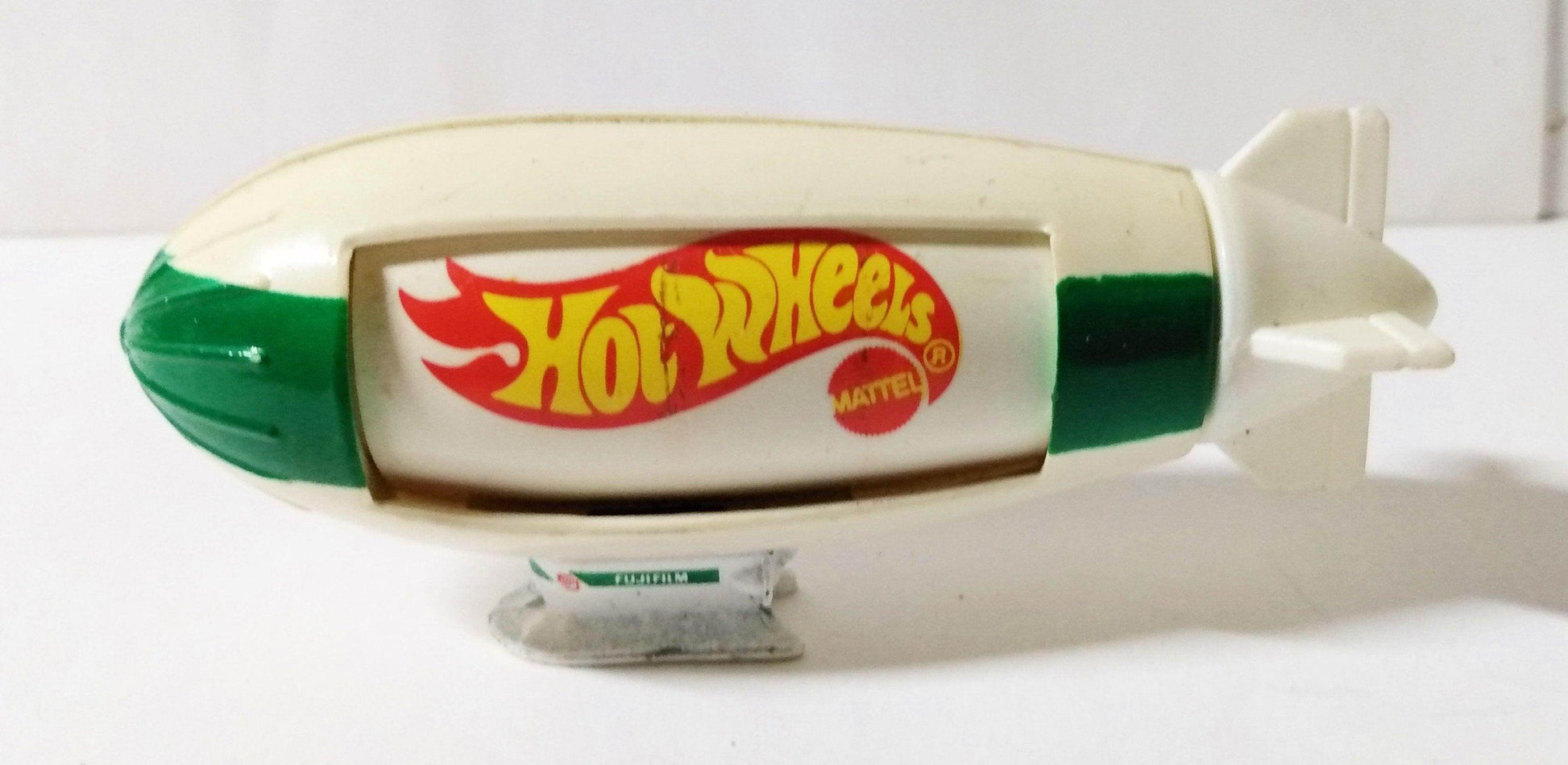 Hot Wheels no. 12341 Fuji Film Blimp #249 1994 - TulipStuff