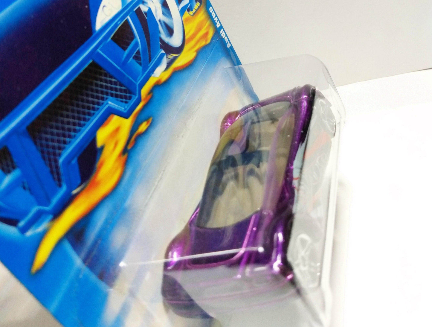 Hot Wheels 2001 Collector #044 Audi Avus Quattro German Sports Car - TulipStuff