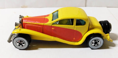 Hot Wheels #2526 '37 Bugatti yellow ww 1986 - TulipStuff